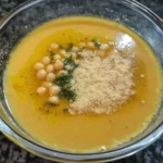 Crema de garbanzos, sopa saludable de garbanzos, receta de garbanzos cremosa, sopa vegana de garbanzos, garbanzos en crema.
